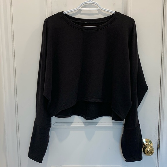 lululemon athletica Tops - Lululemon Black Cropped Oversized Sweatshirt Size M